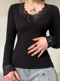 Black Lace Trim V-Neck T-Shirt Women Solid Slim Basic Long Sleeve Top Tees All-Match Autumn New