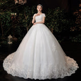 Luxury Lace V Neck Ball Gown Wedding Dresses Short Sleeve Princess Illusion Applique Bridal Gowns