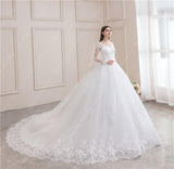 Luxury Lace V Neck Ball Gown Wedding Dresses Short Sleeve Princess Illusion Applique Bridal Gowns