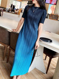 Summer Dress  Nü'shi Pleated Dress Temperament Fashion Sexy  Simple Pleated Oversized A-line Long Skirt O-Neck Robe